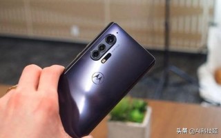 如何评价Motorola重回旗舰之作：摩托罗拉Edge+，售价1000美元，有何亮点和不足？