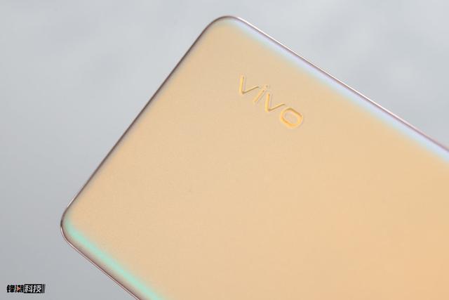 vivo S12 Pro评测：轻薄且全能的先锋影像旗舰-第2张图片-易维数码