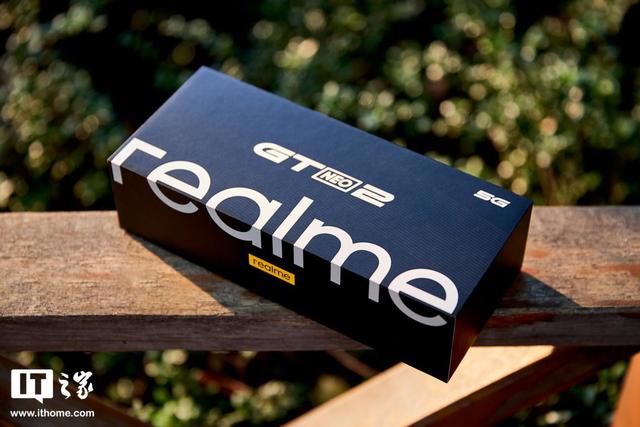 realme 真我 GT Neo2 手机体验：性能是武器，年轻是内核-第2张图片-易维数码