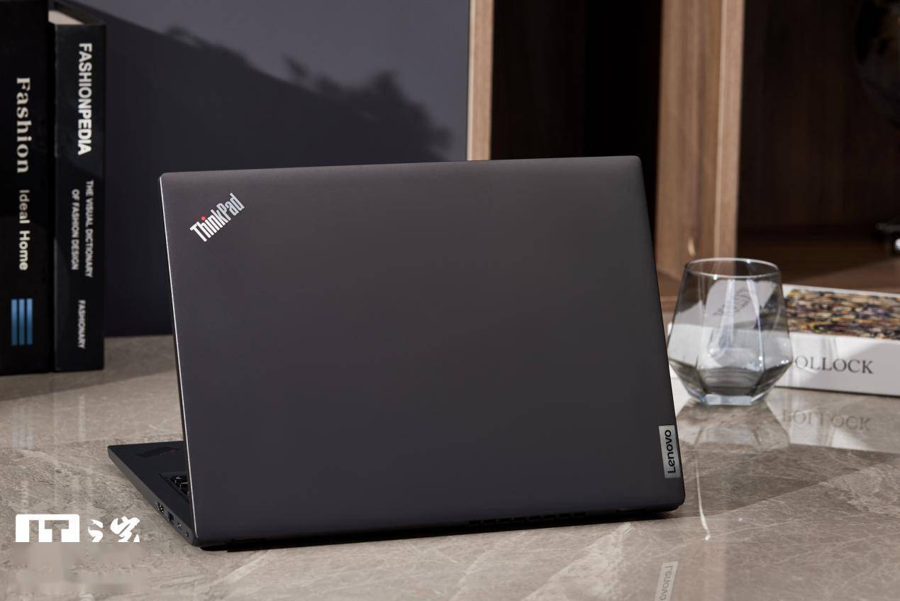 ThinkPad L13商用笔记本体验：小黑本经典设计，超值商用选择-第2张图片-易维数码